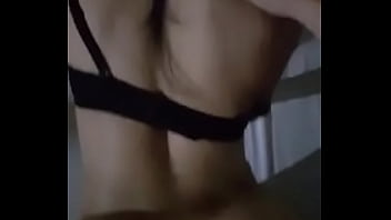 Preview 4 of Moms Shows Off Ass - M&ocirc_ng em sinh ra l&agrave_ để anh doggy,  chất lượng rau sạch