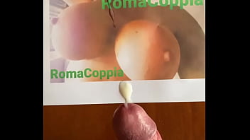 Preview 2 of Desi Dhabhi Sex - Tributo a un amica di Twitter