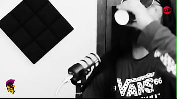 Preview 2 of Pusy Smael - Status Qlo / Migala