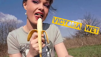 Preview 3 of Smooth Handjob - Liking banana  #foodfetish #bananagirl #girl banana #eating banana #horny #licking #fans #clips
