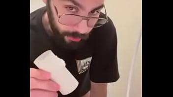 Preview 1 of Sex With 30 Men - Toilet paper roll size test