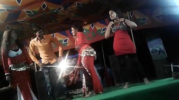 Preview 4 of Mesorio Girl Sex - सेक्स से भरपूर भोजपुरी आइटम डांस