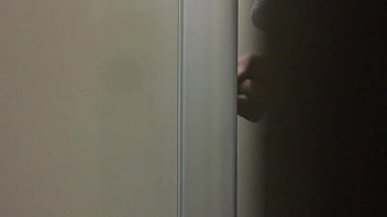 Preview 3 of Drunk Teen Brutally Fucked Hard - Dotado ca&ccedil_ando no banheiro