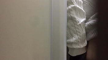Preview 1 of Drunk Teen Brutally Fucked Hard - Dotado ca&ccedil_ando no banheiro