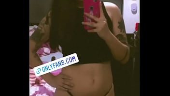 Preview 4 of Virgine Orgasm - Divina