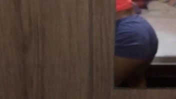 Preview 2 of Office Gerl Porn - Rukia safadinha mexendo a bunda