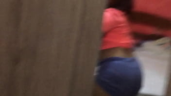 Preview 3 of Office Gerl Porn - Rukia safadinha mexendo a bunda