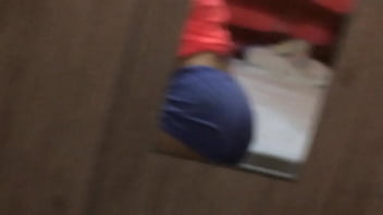 Preview 4 of Office Gerl Porn - Rukia safadinha mexendo a bunda