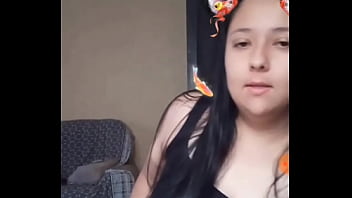Preview 2 of Rotihui Sex - Duda: Ninfetinha batendo siririca na live