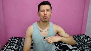 Preview 3 of Younhold Sex - Recibo la verga de 21cm un desconocido en el vapor del club deportivo- Relato sexual
