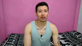 Preview 1 of Younhold Sex - Recibo la verga de 21cm un desconocido en el vapor del club deportivo- Relato sexual