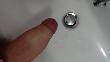 Preview 4 of Nxxxcon - Cumshot rallenty amateur