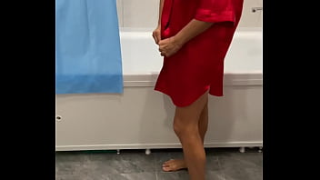 Preview 1 of Wanita Superman - Old lady the most effective way to masturbate.