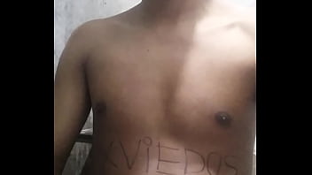 Preview 2 of Keithy Jacks A Guy Offand Licks - Estoy en Xvideos
