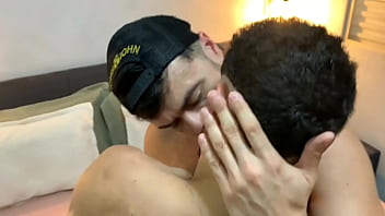 Preview 1 of X X X Bdo - Levei muita rola do meu massagista