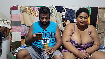 Preview 1 of Punjabi Hairy Pussy - Cobrador de dinheiro( Agiota) cobra gordinha ela n&atilde_o paga e tem que com anal ( dando o cu para seu cobrador)