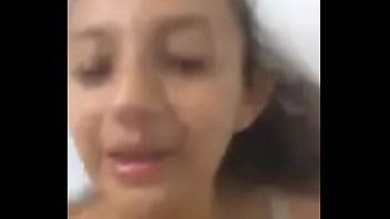 Preview 1 of Dog Fucking Milf - Mexicana muestra sus ricas tetas en periscope