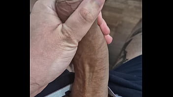 Preview 1 of Djdhuqawd - VOCE ACHA O MEU PENIS GRANDE? BATENDO UMA PUNHETA GOSTOSA
