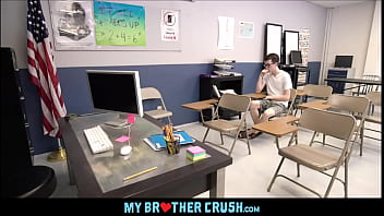 Preview 1 of Phonix Marea - Straight Nerdy Twink Stepbrother Alex Meyer Family Fucked By Popular Stepbrother In Classroom