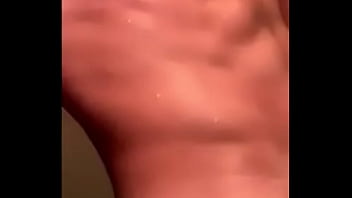 Preview 3 of X Vedoessex - t. Garret Nolan se masturbando no banho