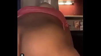 Preview 2 of Secandal Africa - Lovely Peaches Twerks Bare Ass and Shows Pussy