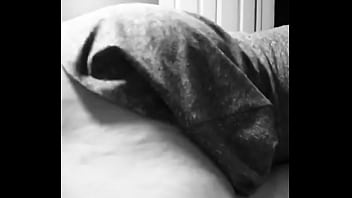 Preview 2 of Apretandose Las Teras - Short preview
