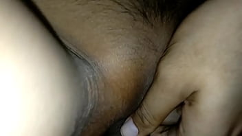Preview 4 of Real Indian Public Sex Girls Sex - เพื่อนสาวขี้เงี่ยนแหกหีให้ฉันเอาควยแหย่แตดจนน้ำแตกใส่ปากเธอแล้วเย็ดหีเธอจนน้ำแตกอีกครั้ง