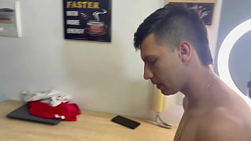 Preview 4 of Post Op Ladyboy Pussy - ayudo a mi peque&ntilde_a hermanastra en sus redes sociales para poder follarmela y termino corriendome en su co&ntilde_o.