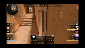 Preview 3 of Robber Fucks Teen - Uns botando a IGT pra mamar de leves