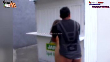 Preview 3 of Pasangan Melayu Smule Sambil Sex - LA GUARRA DESCARADA DANNA HOT TENIENDO SEXO EN PUBLICO MUY EXTREMO PARTE 1