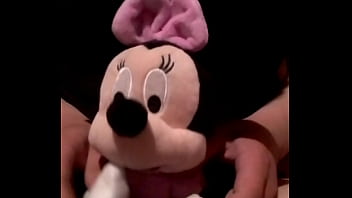 Preview 4 of Jesslia - Minnie me orde&ntilde_a con sus manos
