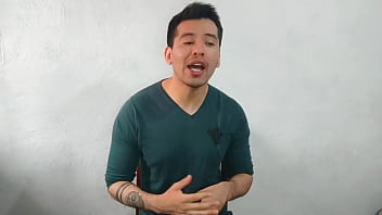 Preview 3 of Burra Y Burro Follando Zoofilia - Meseros heterosexuales del trabajo cogen por primera vez a pelo ! 21cm de vergas lecheras. culo virgen . Relato sexual
