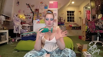 Preview 2 of Xxx Aishwarya Videos Unloading - LoveBirdVibe Toy Test