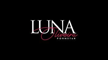 Preview 1 of Stepmom Jendra Lust - Safada em casa trepando gostoso na cozinha e gozada cheia na boca