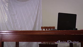 Preview 3 of Sasha Grey Piper - Mi faccio visitare il culo dal mio medico per darmi la giusta terapia - Asia Divine