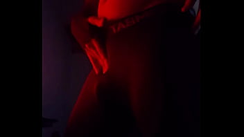 Preview 1 of Imra Sex - Striptease en rojo y me vengo
