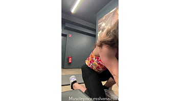 Preview 1 of Swetmi - Can my muscles get attention here?