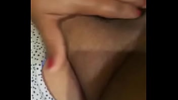 Preview 2 of Big Boobs Aunty Video - Safada batendo uma sirica
