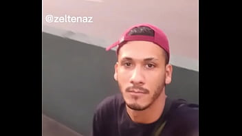 Preview 1 of Rapped Cop - Mostrando a pika na br