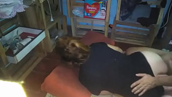 Preview 3 of Amazon Big Woman And Little Man - Le meto mi pene a mi novia y le hago masajes