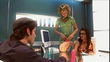 Preview 2 of Lesbiens Mature - Sexo Seguro - Playboy TV - Serie Completa - Cap&iacute_tulo 5 - 1080p - Natacha Jaitt,  Natalia Amigo,  Valeria Silva,  Deborah del Valle,  Monica Farro