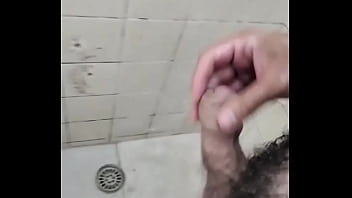 Preview 3 of Massage Japan Privat - Hora do banho pra relaxar...#PINTOAWARDS #XOTAWARDS #cock #dick #littlecock #cum