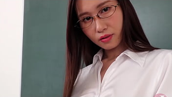 Preview 1 of Xxx Mirra - The sexy atmosphere is irresistible.