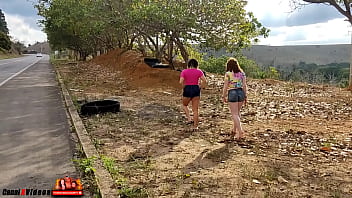 Preview 1 of Goddess Ki Sath - EU ESTAVA TRANZANDO COM DUAS GOSTOSAS NA BEIRA DA ESTRADA VIAGANTE DESCONHECIDO FILMOU NOSSA TRANZA. ELIANE FURACAO E LORRANY EXOTICA COMPLETO NO RED