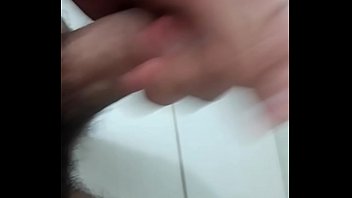 Preview 1 of I Fack Wiht A Jang Girl - Urso batendo punheta