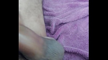 Preview 3 of Orgasme Enorme - Paja ma&ntilde_anera