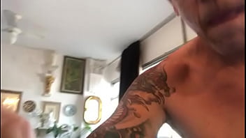 Preview 1 of Pussy Lick Legs Open - Empurrando Capit&atilde_o Dep&oacute_sito. Bareback gay scene.