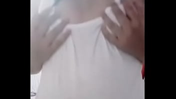 Preview 4 of Japa Hot Mom Fack Son - Mi esposa mostrando las tetas