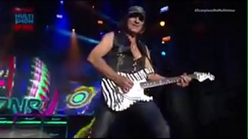 Preview 2 of Nude 42ans - Scorpions rock in rio 2019