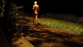 Preview 1 of Ex Slut2 - nu sous la pluie sur une aire de repos normande